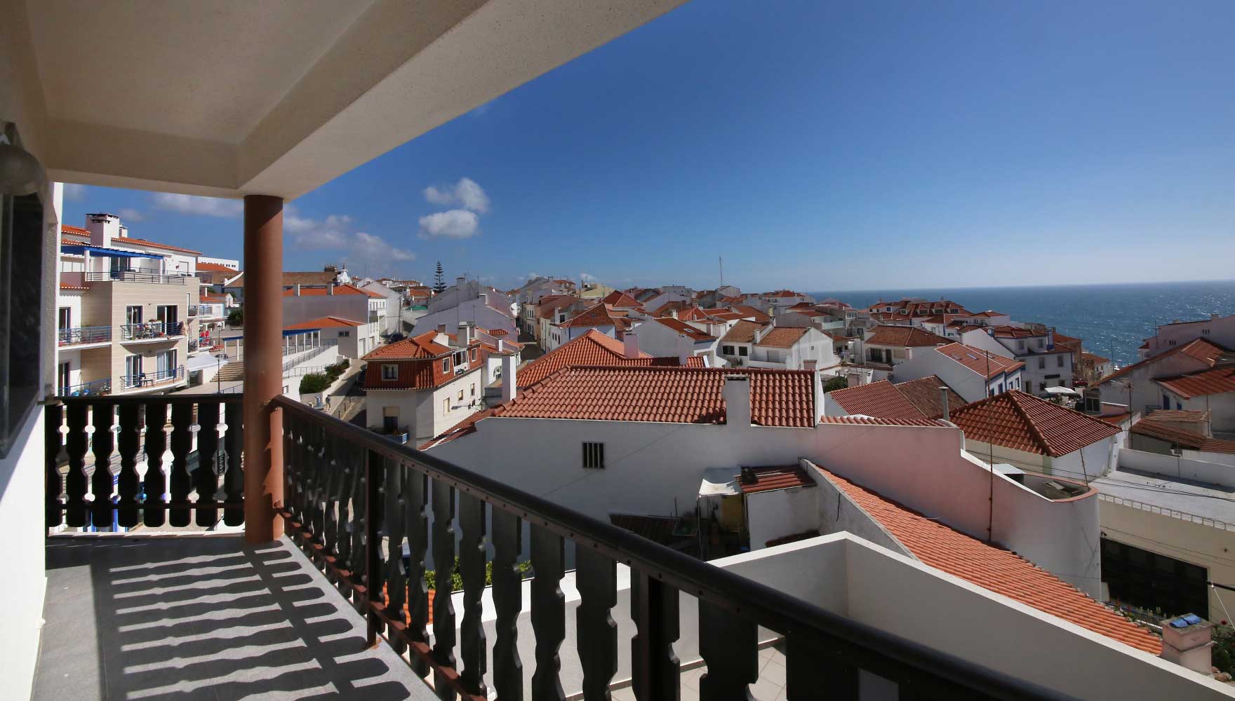 varanda com vista para o mar